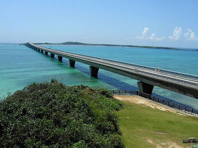 ikema-bridge-in-miyako-islands